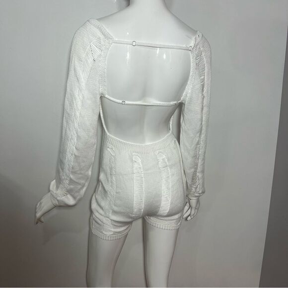 Unbranded Risque White Distressed Romper -- M - Picture 7 of 12